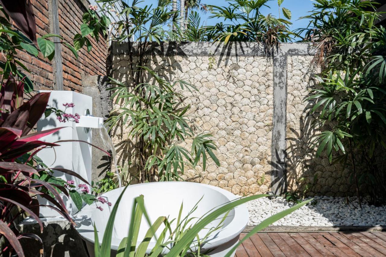 Isaiya Boutique Hotel Canggu  Luaran gambar